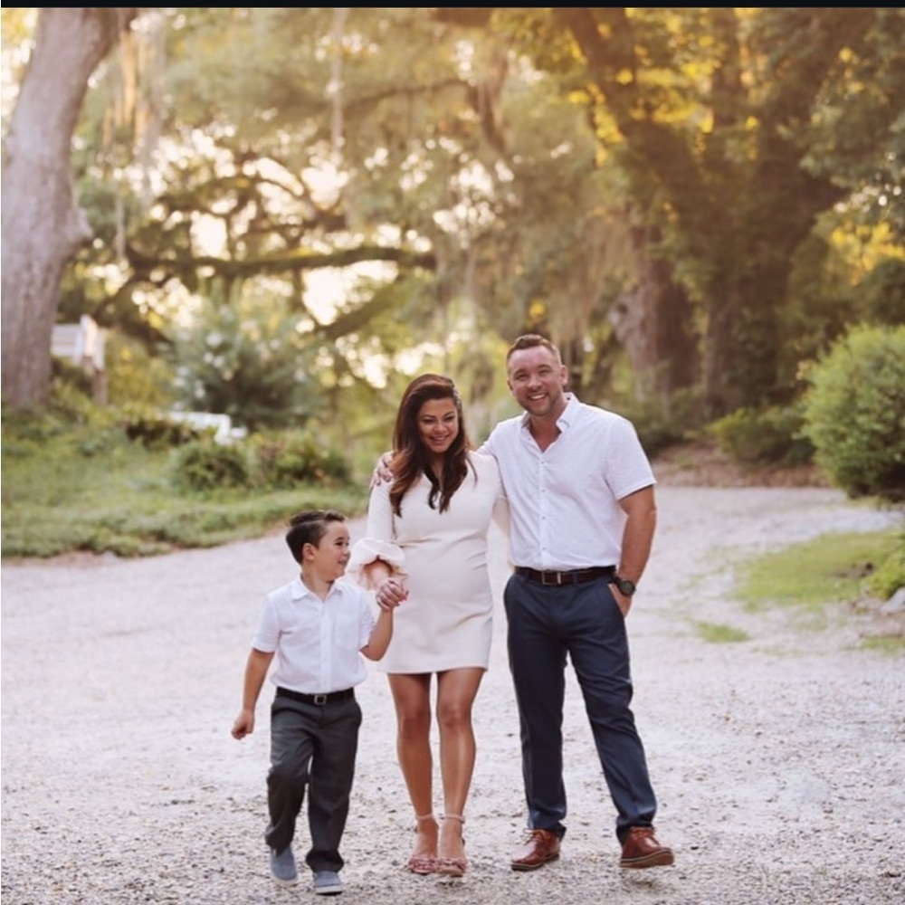 Milly Italian Cady Mandy Dress – Elegant V-Neck with Bell Sleeves in Soft Pink